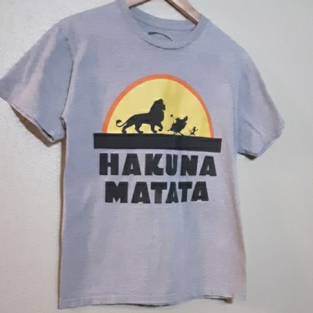 Disney Hakuna Matata T-Shirt - Gray and Yellow